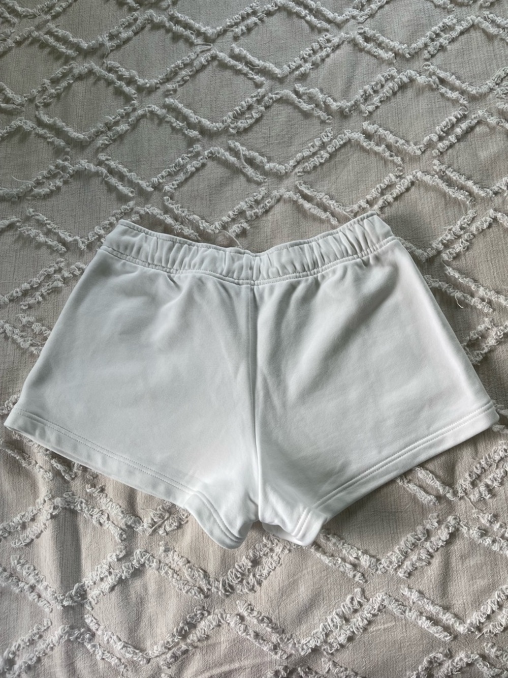Athleta Mid Rise White Shorts - Picture 2 of 9